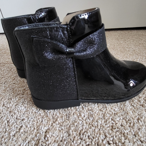 ♥️NWT♥️ GYMBOREE GIRLS BLACK ANKLE BOOTS WITH BOW - Picture 8 of 10